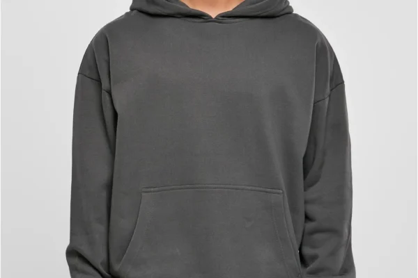 Inside the Essentials Hoodie Store: Where Streetwear and Sophistication Unite